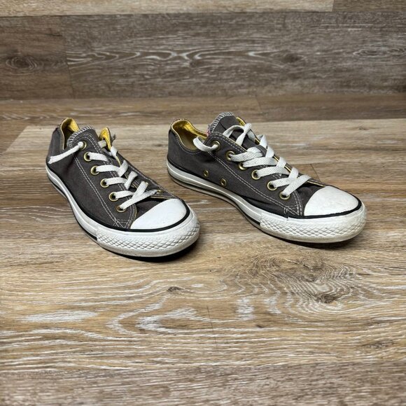 Converse All Star Low Top Chuck Taylors Gray Womens Size 7 - Picture 8 of 8